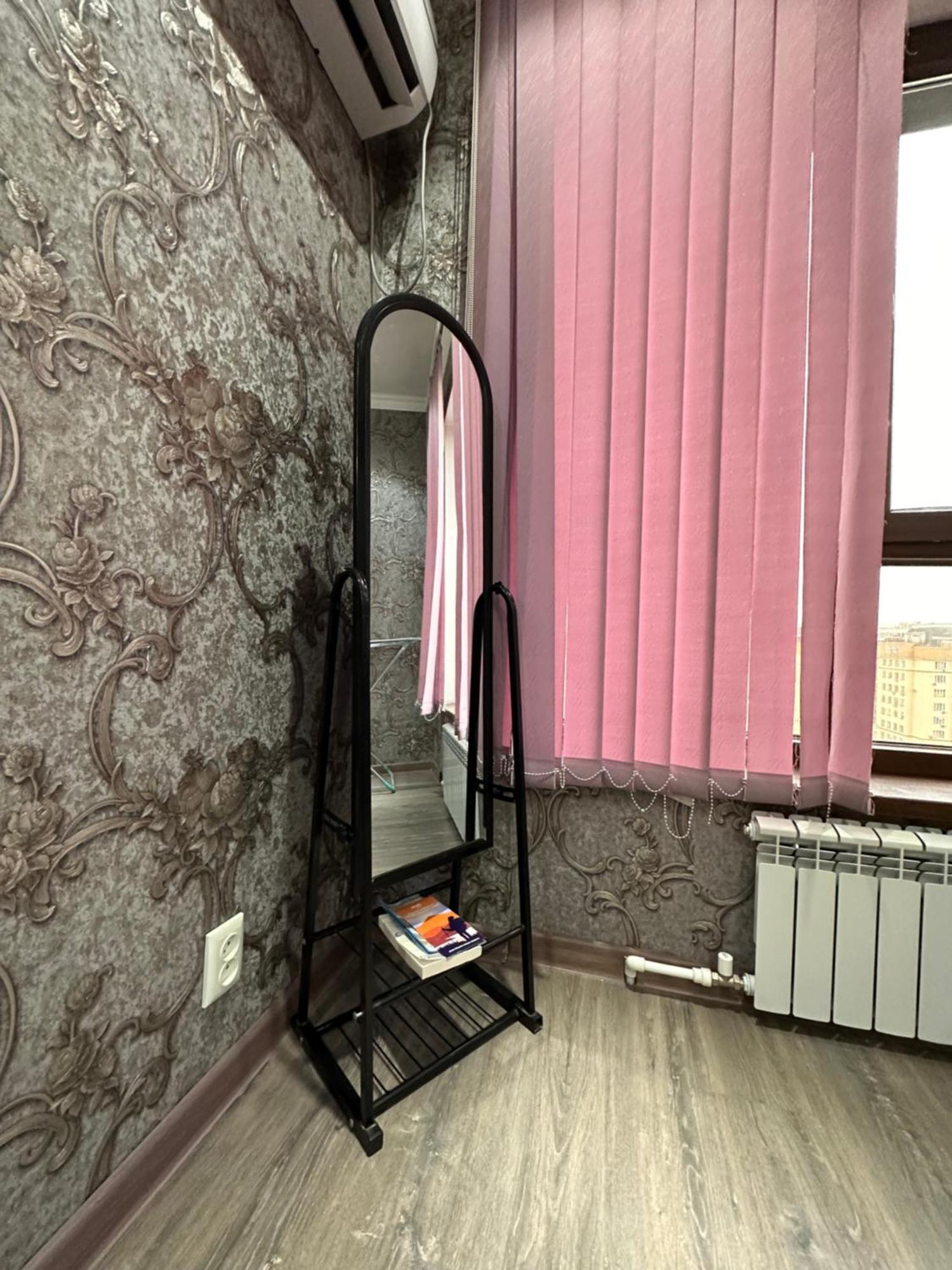 Apartment With City View On Sydykova St. 123 บิชเคก ภายนอก รูปภาพ